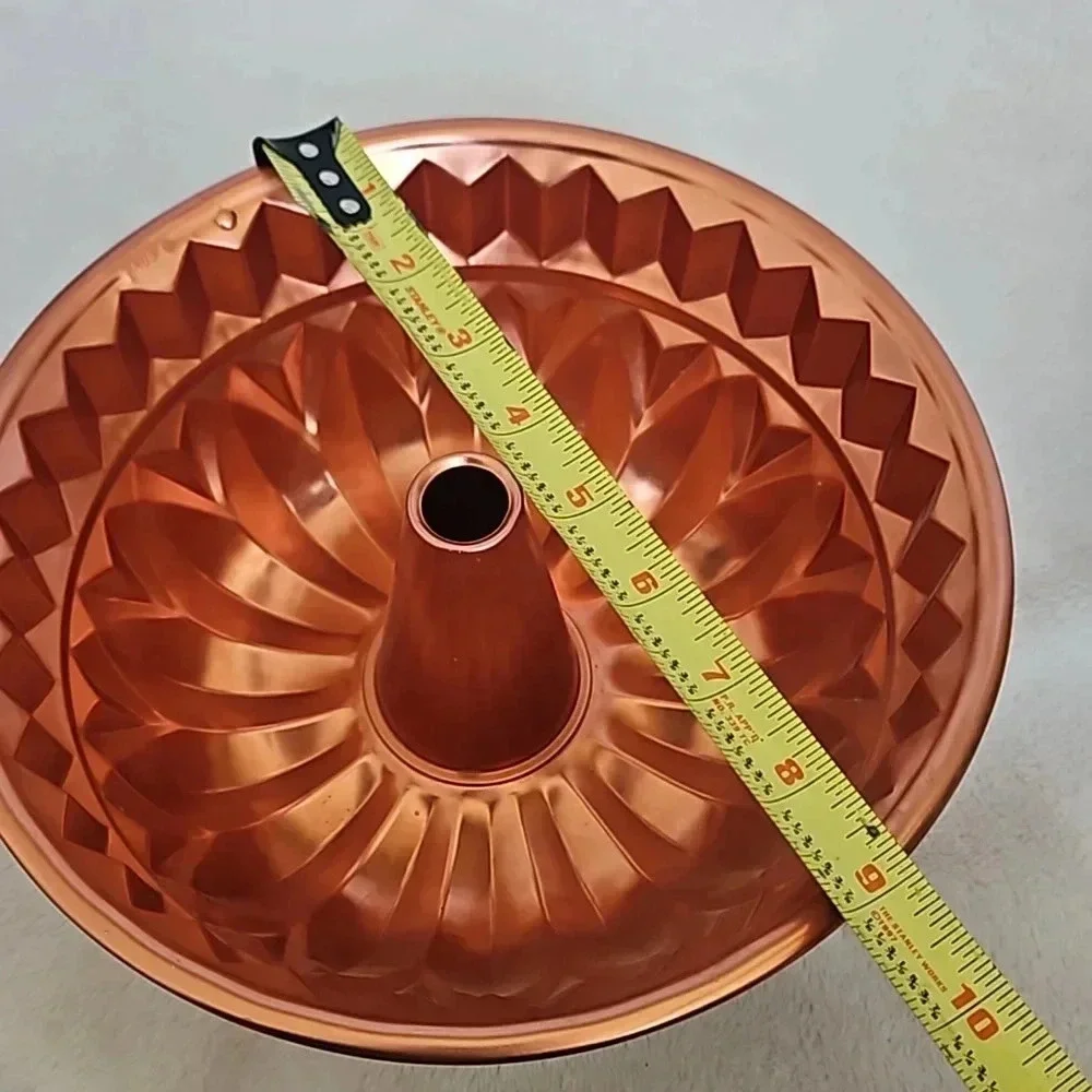 VINTAGE MOLD